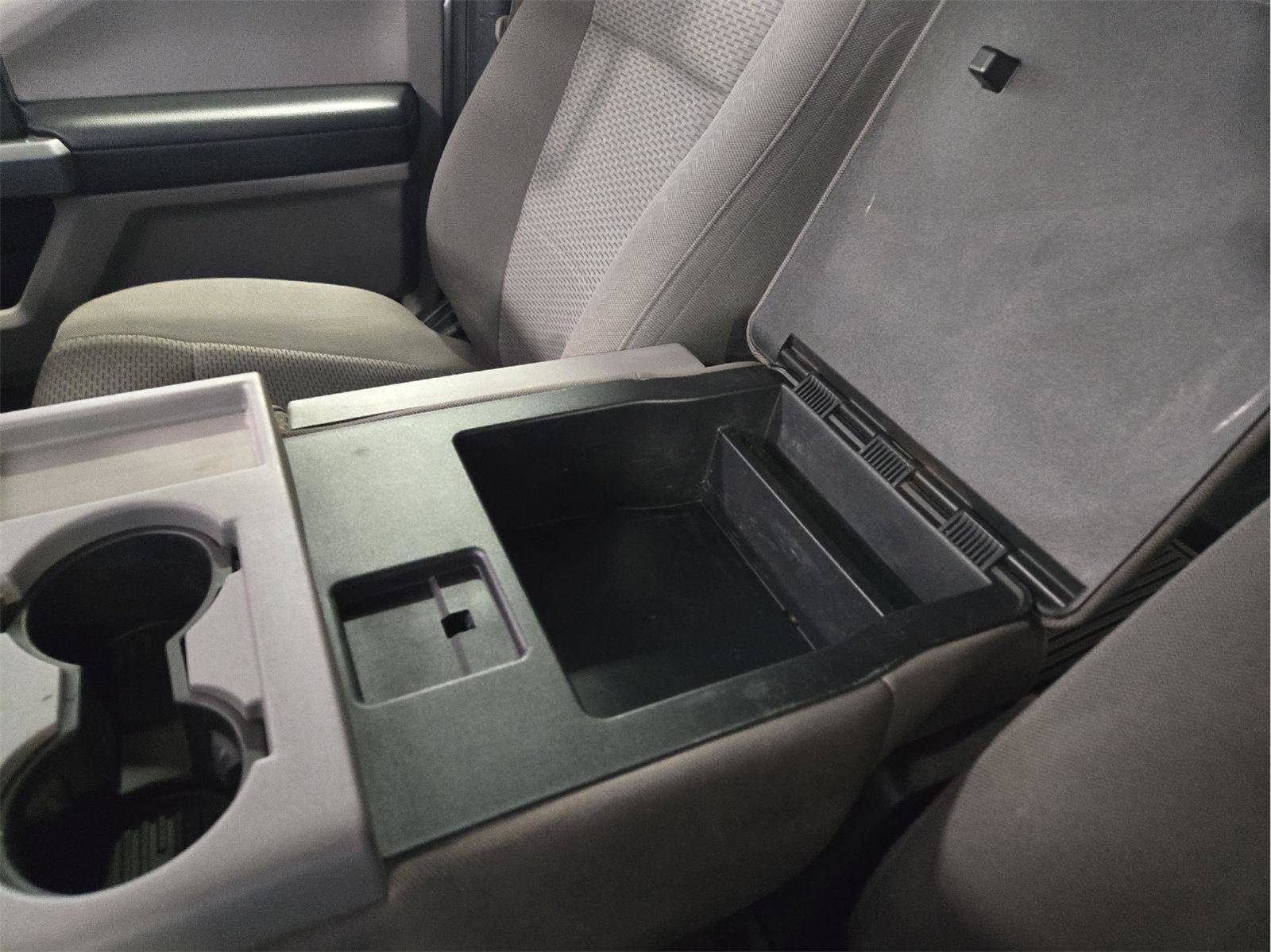 Used 2017 Ford F250 XLT w/ XLT Premium Package image 26