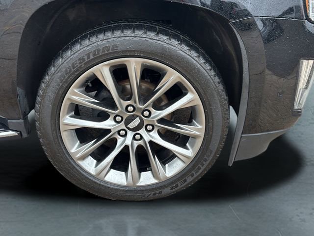 Used 2020 Cadillac Escalade Luxury w/ Escalade Sport Edition image 9