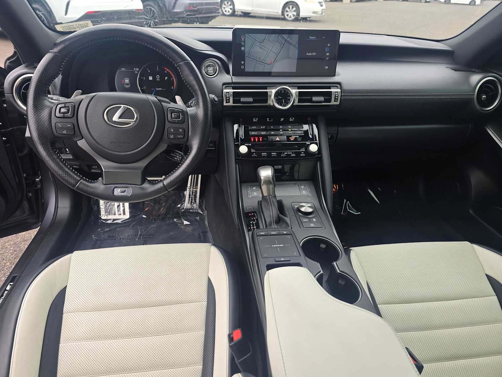Used 2022 Lexus IS 500 RWD image 18