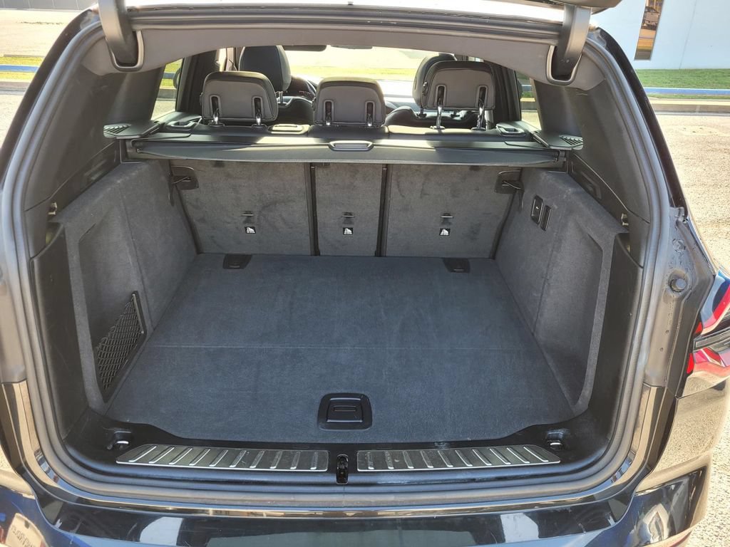 Used 2024 BMW X3 sDrive30i RWD image 13