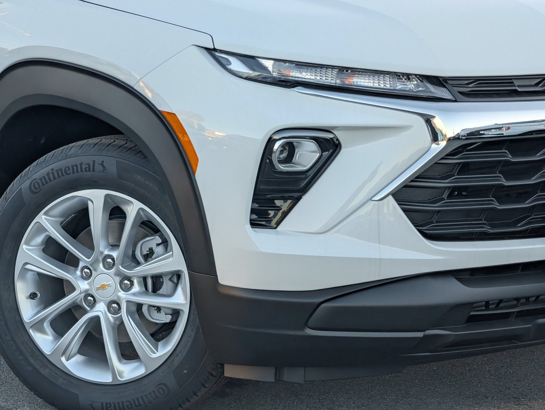 New 2026 Chevrolet TrailBlazer LS FWD image 3