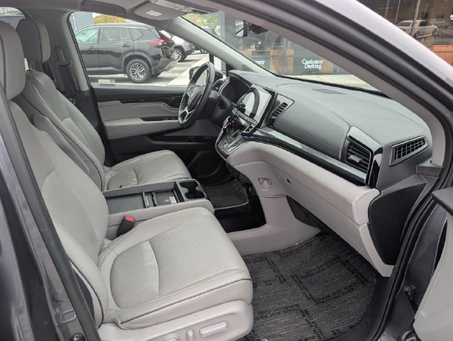 Used 2023 Honda Odyssey Elite image 10
