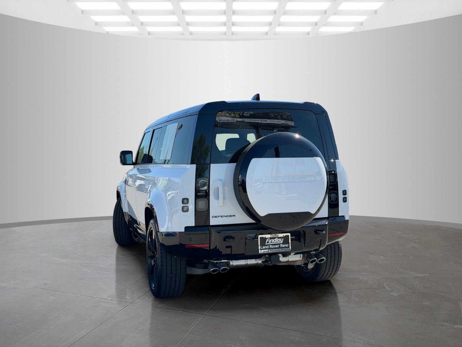 New 2026 Land Rover Defender 110 V8 AWD/4WD image 7