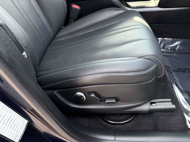 Used 2024 Genesis GV80 2.5T AWD/4WD image 14