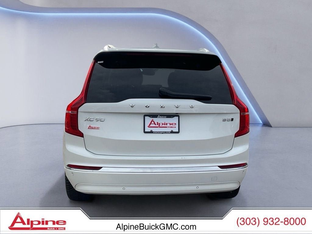 Used 2024 Volvo XC90 B5 Plus image 4