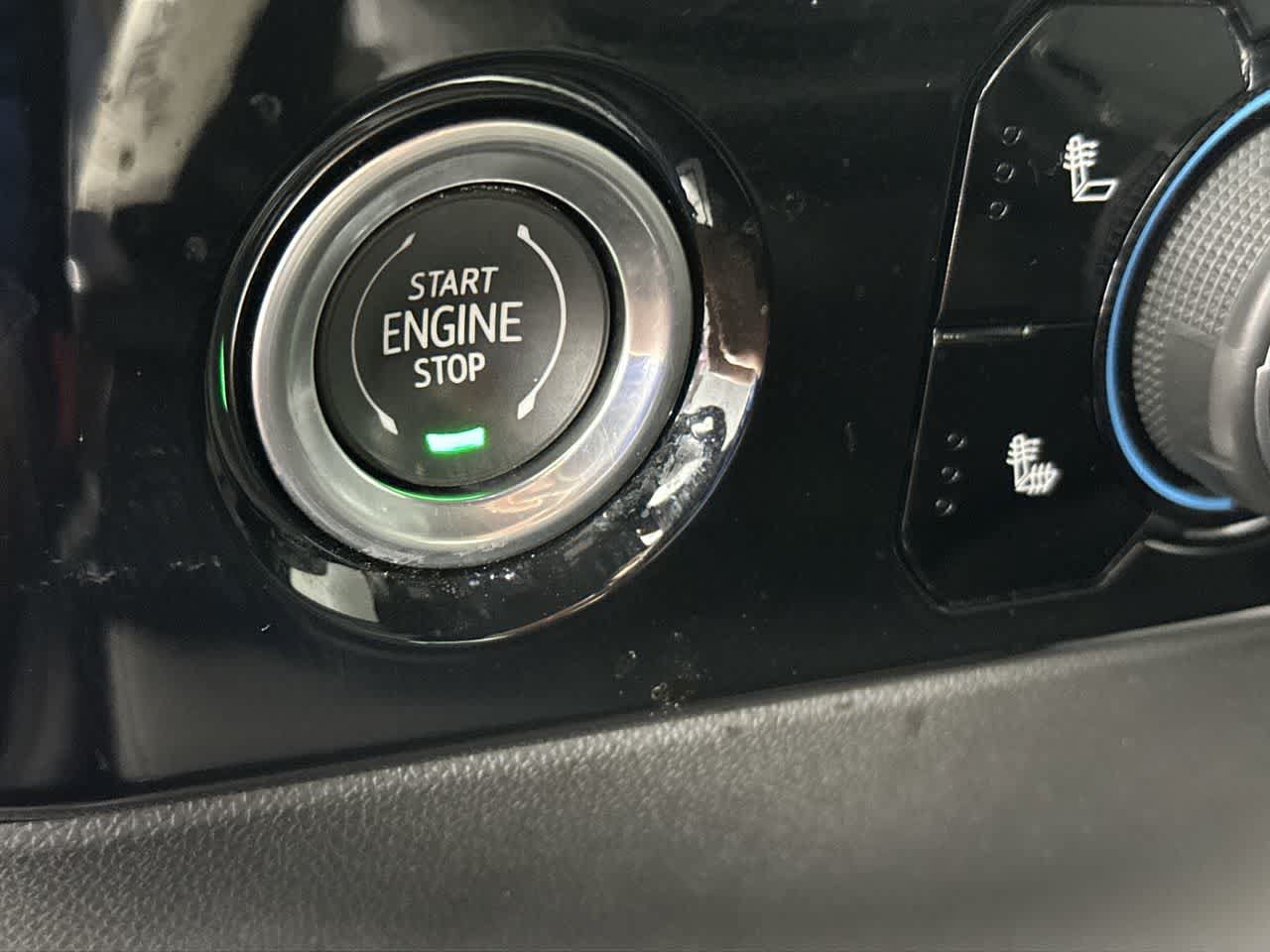 Used 2023 Chevrolet Silverado 1500 LT AWD/4WD image 32