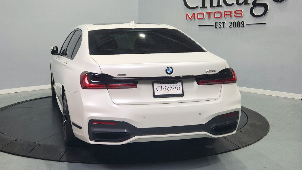 Used 2022 BMW 750i xDrive w/ Executive Package AWD/4WD image 10