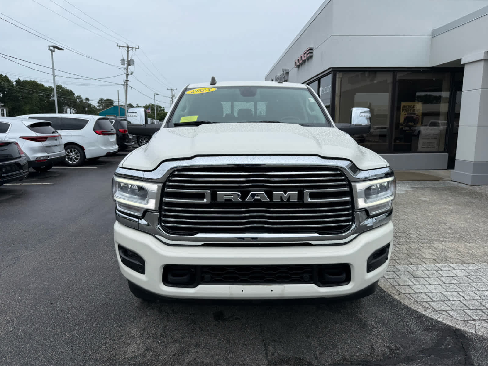 Used 2023 RAM 3500 Laramie AWD/4WD image 2