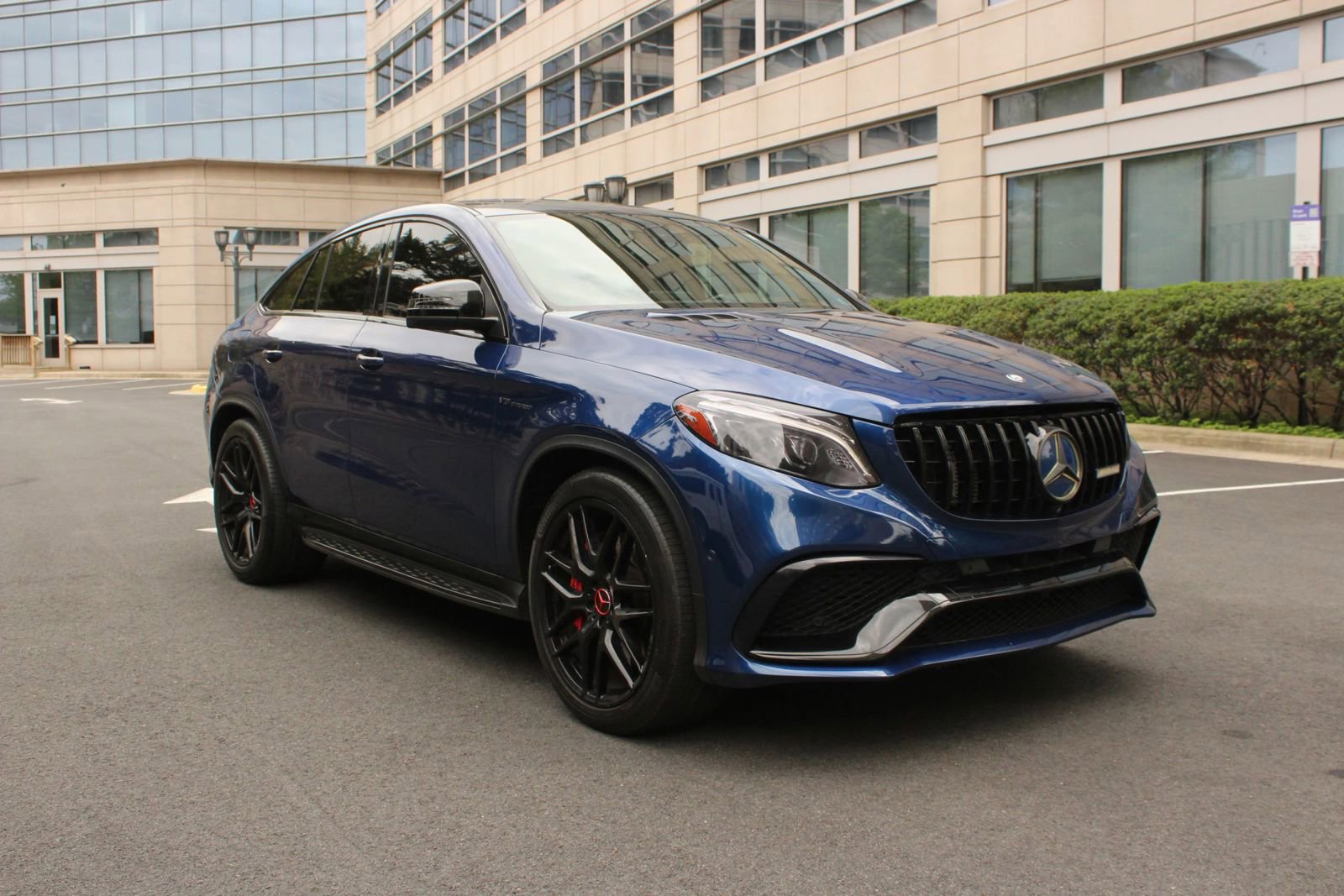 Used 2017 Mercedes-Benz GLE 63 AMG S image 1