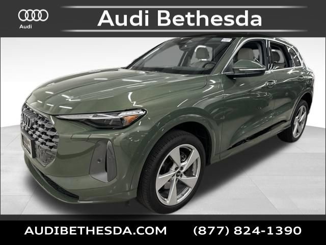 Certified 2025 Audi Q5 Premium Plus w/ Premium Plus AWD/4WD image 3