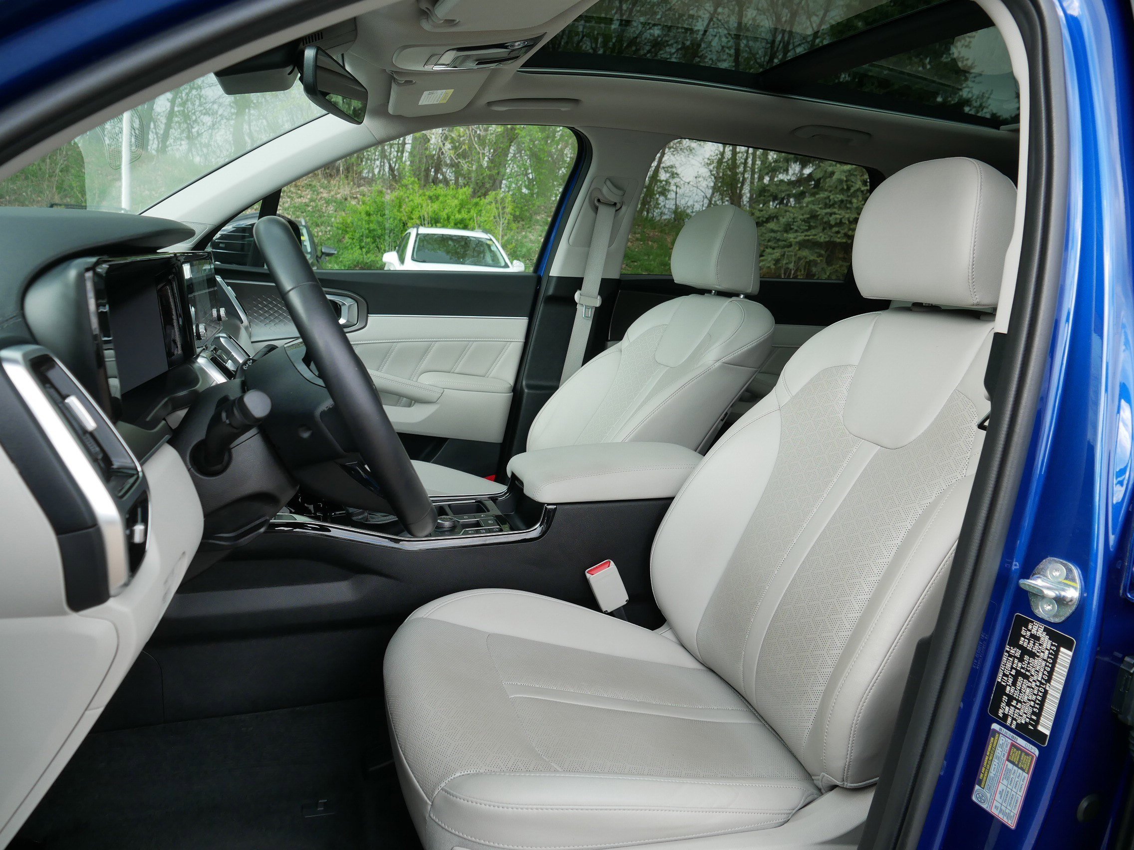Certified 2023 Kia Sorento SX AWD/4WD image 35