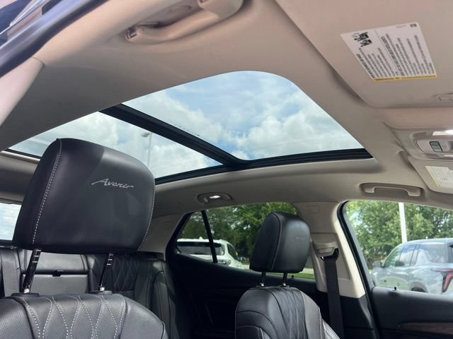 Used 2023 Buick Envision Avenir AWD/4WD image 14