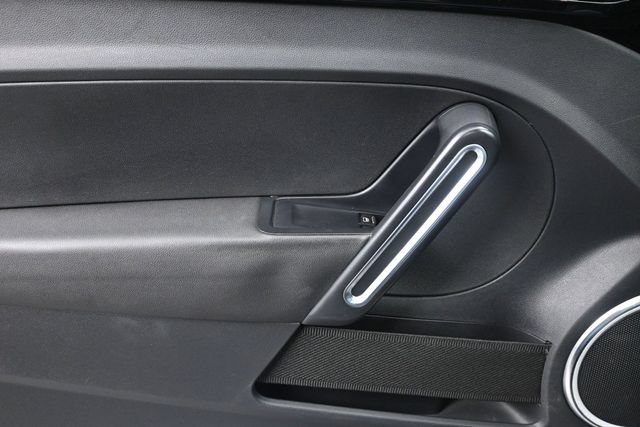 Used 2013 Volkswagen Beetle R-Line FWD image 22