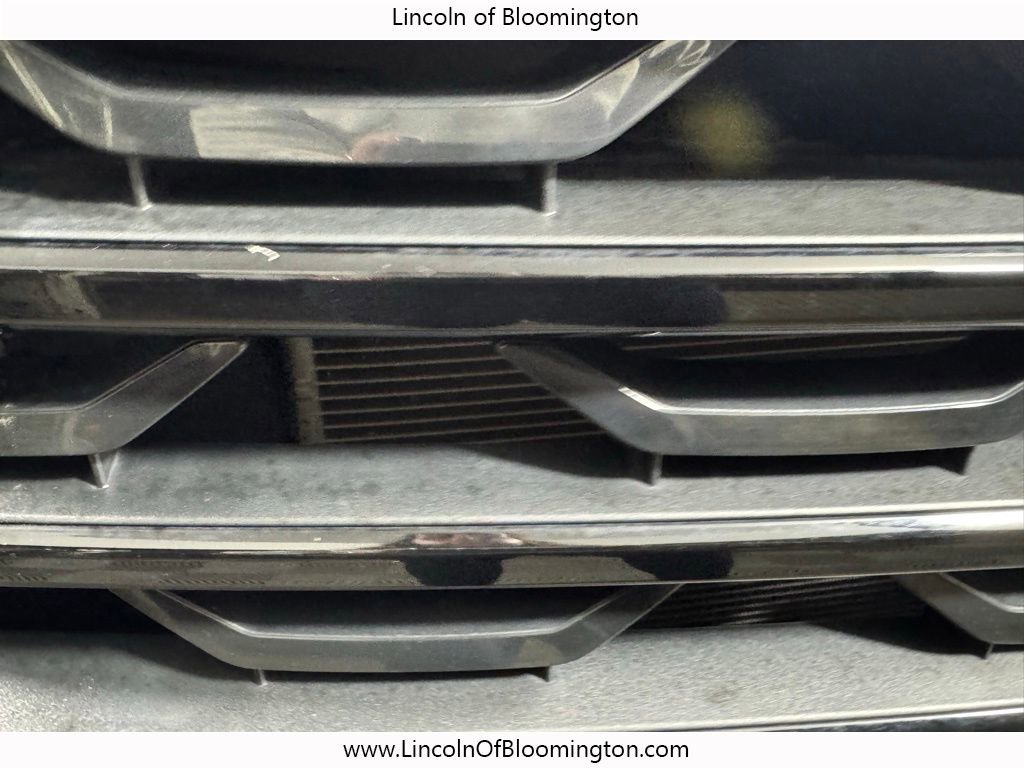 Used 2025 Volkswagen Atlas Cross Sport SEL Premium R-Line image 13