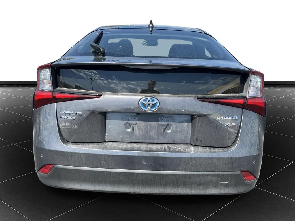 Used 2021 Toyota Prius XLE AWD/4WD image 4