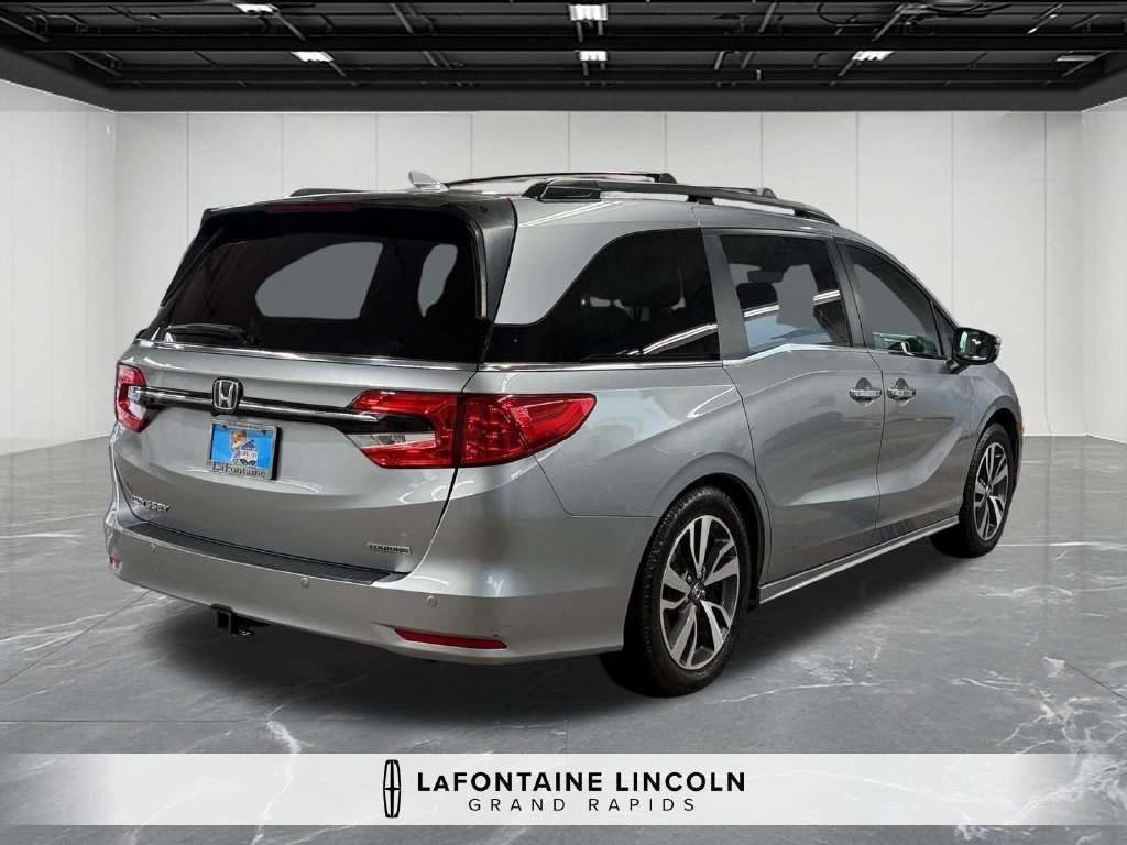 Used 2021 Honda Odyssey Touring image 5