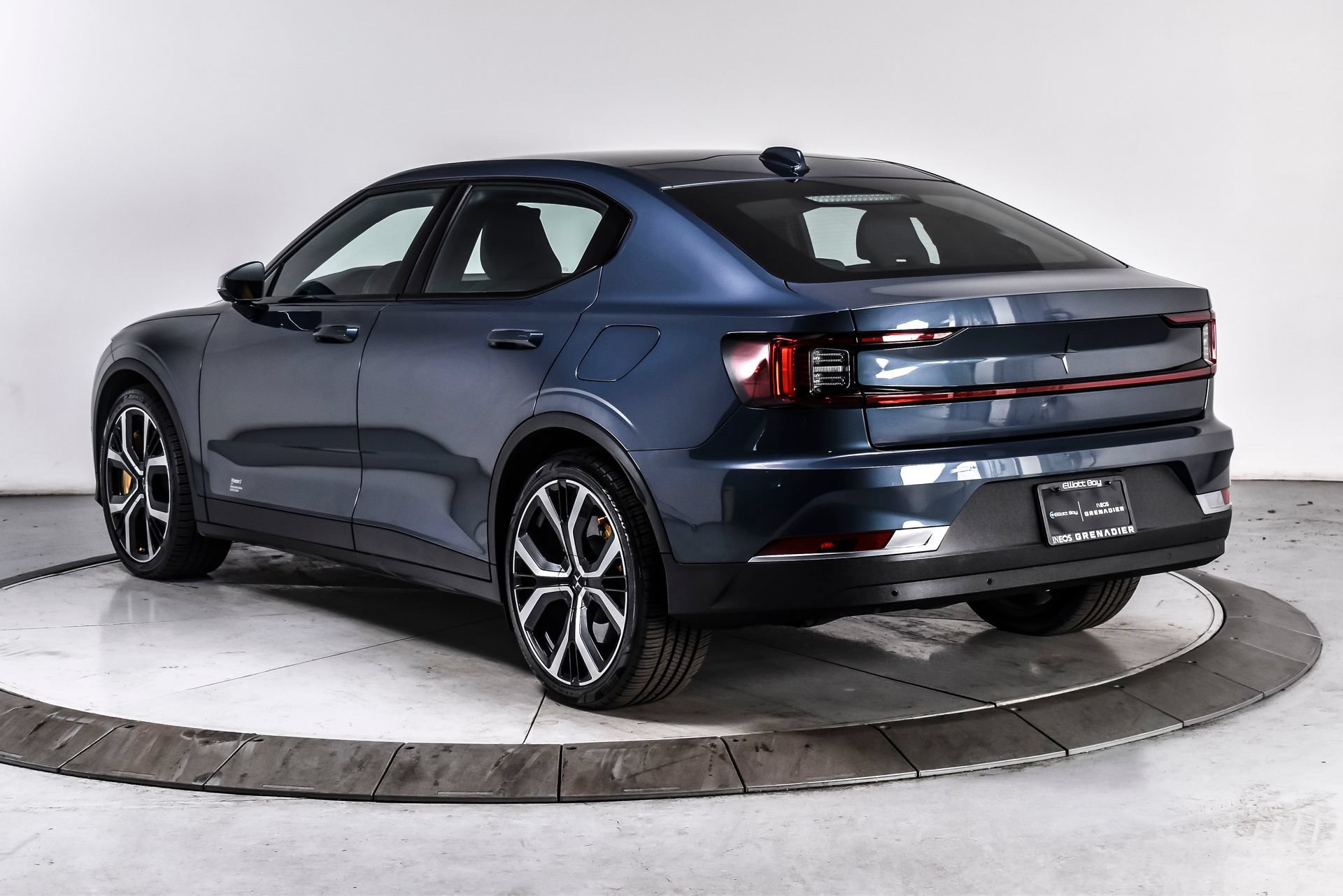 Used 2023 Polestar Polestar 2 w/ Pilot Pack AWD/4WD image 4