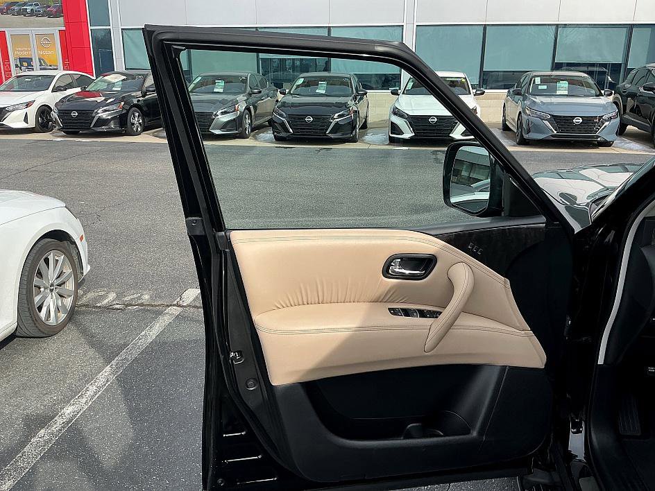 Certified 2024 Nissan Armada Platinum w/ Captain's Chairs Package image 13