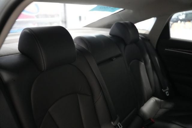 Used 2018 Buick LaCrosse Premium w/ Sights and Sounds Package AWD/4WD image 17