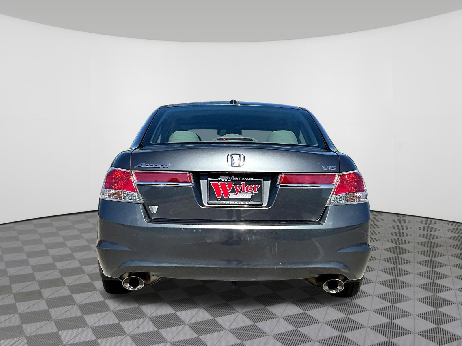 Used 2011 Honda Accord EX-L image 5