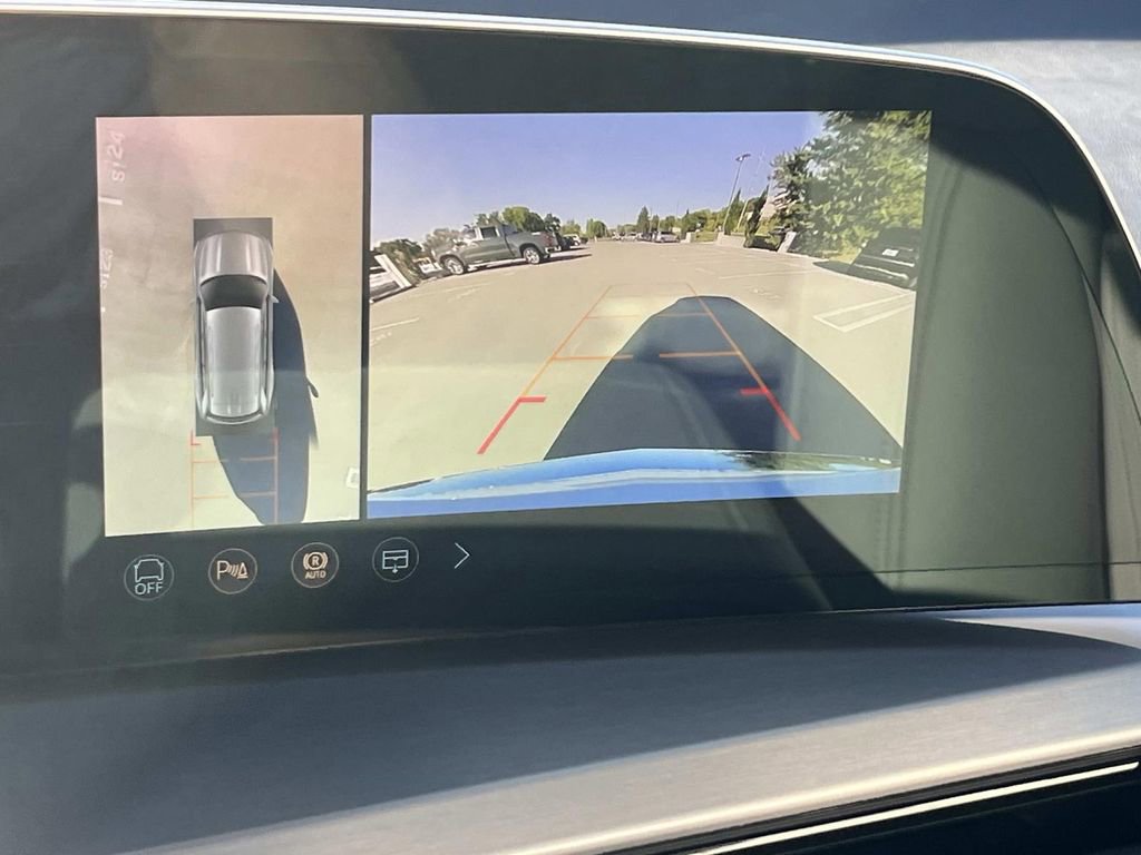 New 2026 Cadillac Vistiq Luxury image 24
