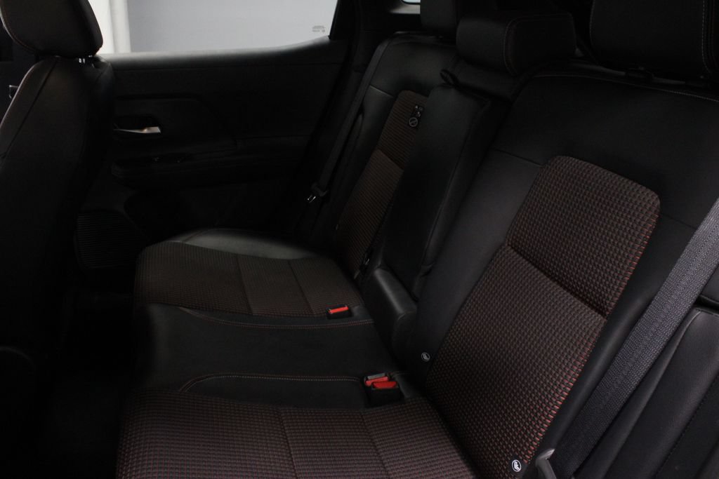 Certified 2025 Nissan Kicks SR AWD/4WD image 21