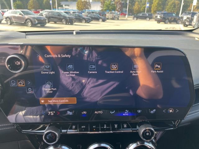 New 2026 Chevrolet Blazer EV LT image 32