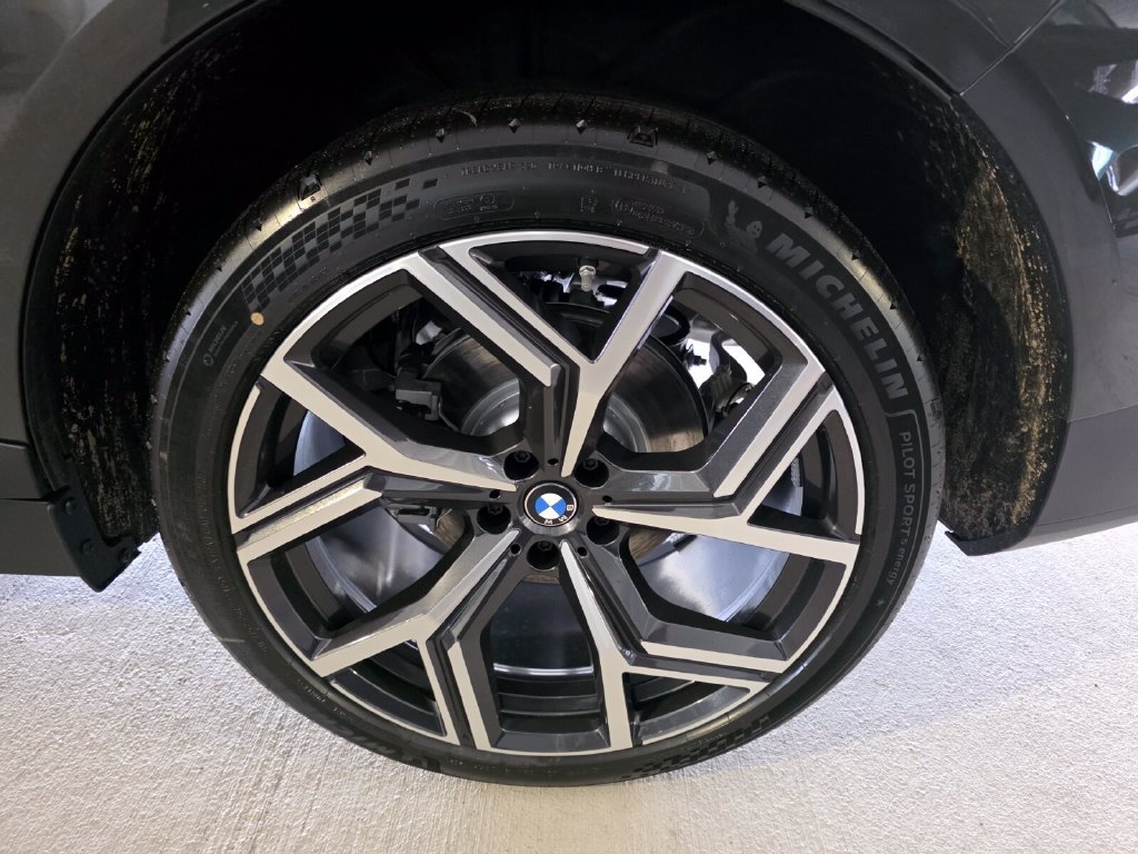 New 2027 BMW X5 xDrive40i w/ Luxury Package AWD/4WD image 6