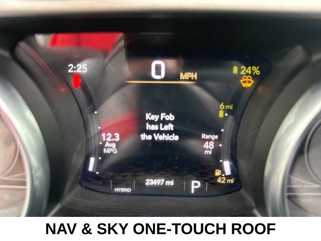 Used 2023 Jeep Wrangler Unlimited w/ Sun & Screen Package AWD/4WD image 15