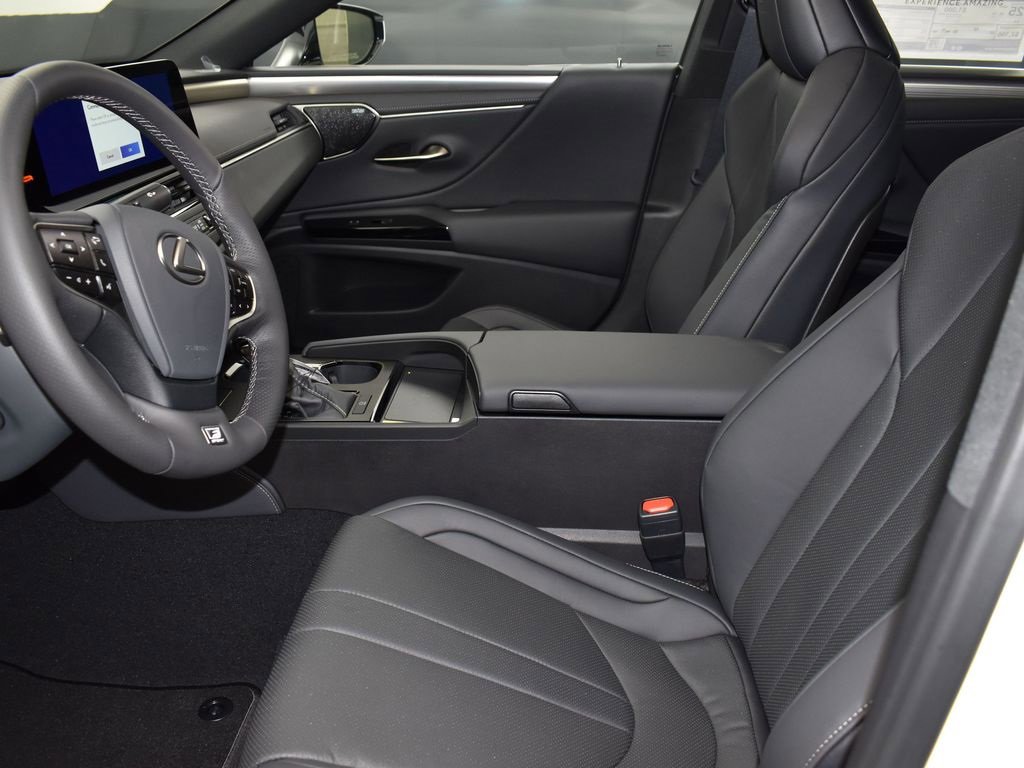 New 2025 Lexus ES 350 F Sport image 13
