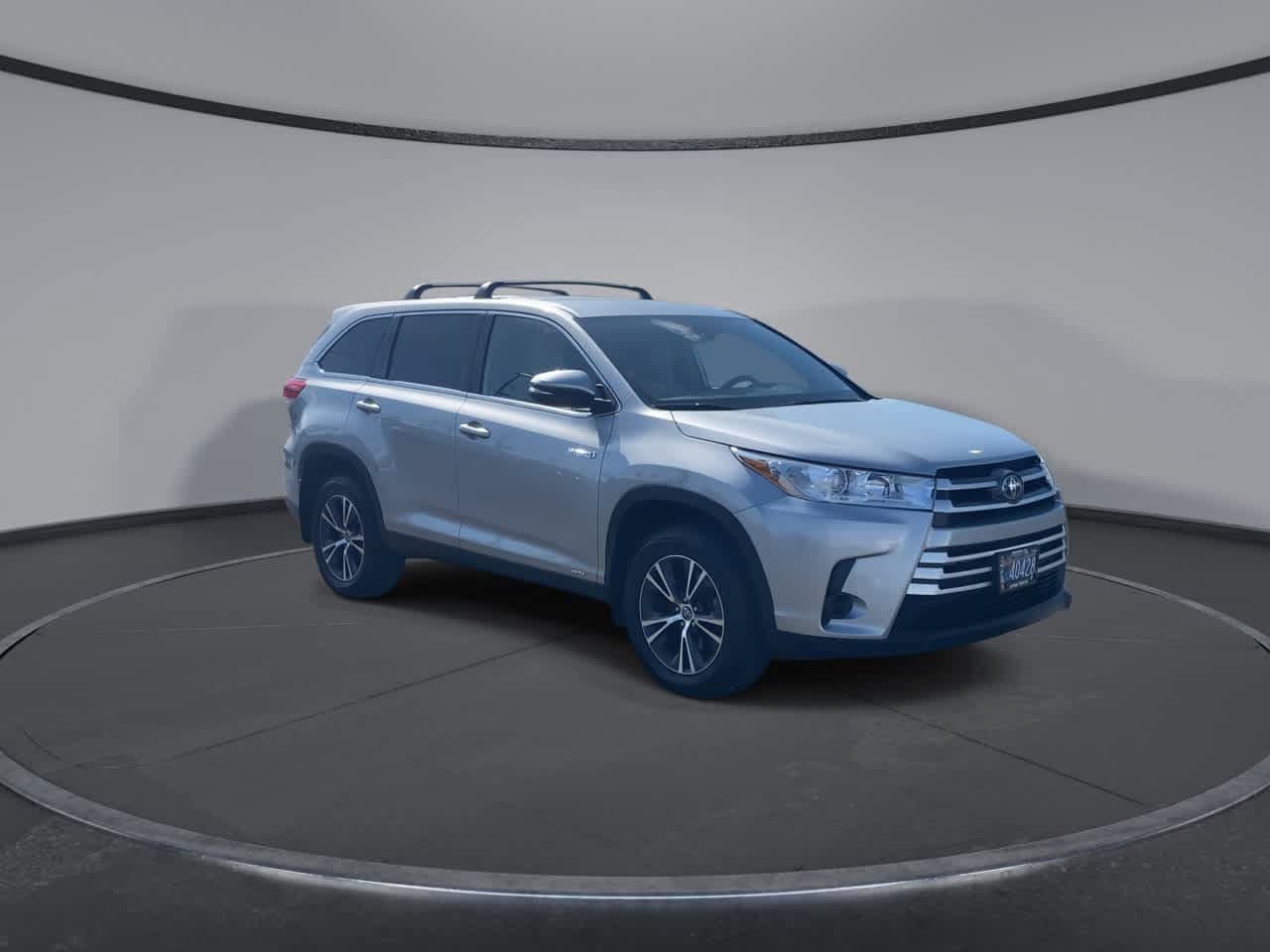 Certified 2019 Toyota Highlander LE AWD/4WD image 3