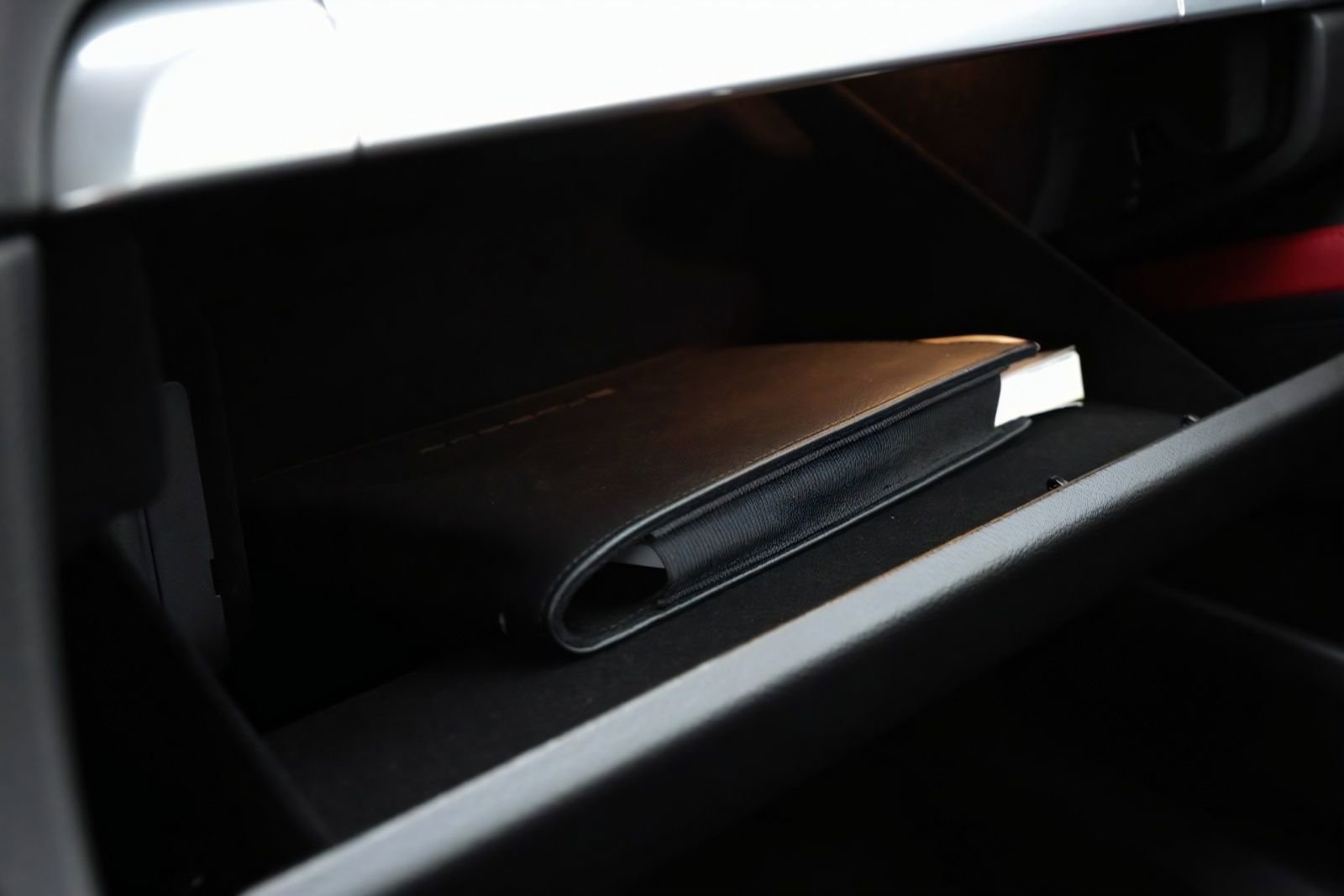 Used 2025 Porsche 718 Cayman RWD image 45