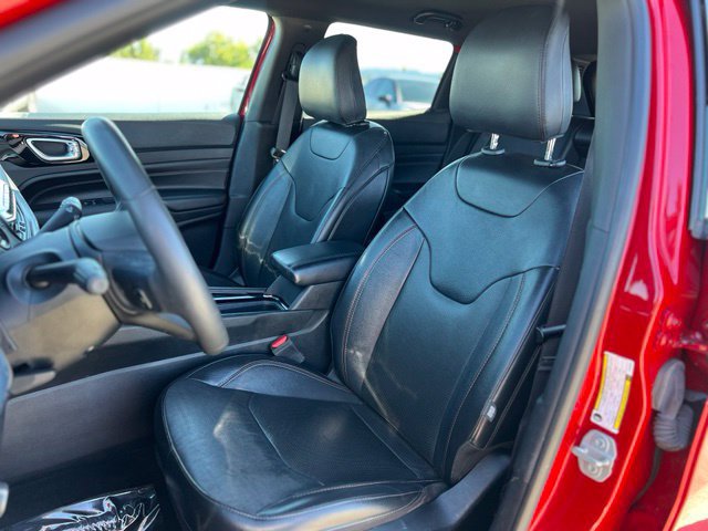 Used 2023 Jeep Compass Limited AWD/4WD image 13