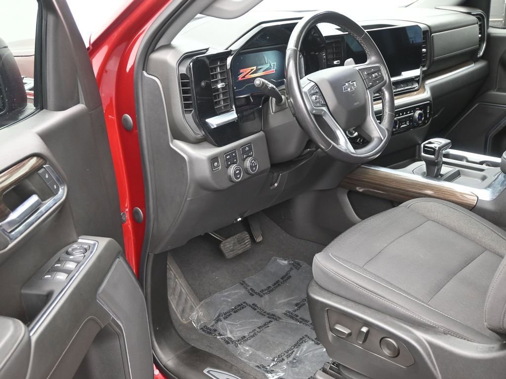 Used 2022 Chevrolet Silverado 1500 RST w/ Z71 Off-Road Package image 11
