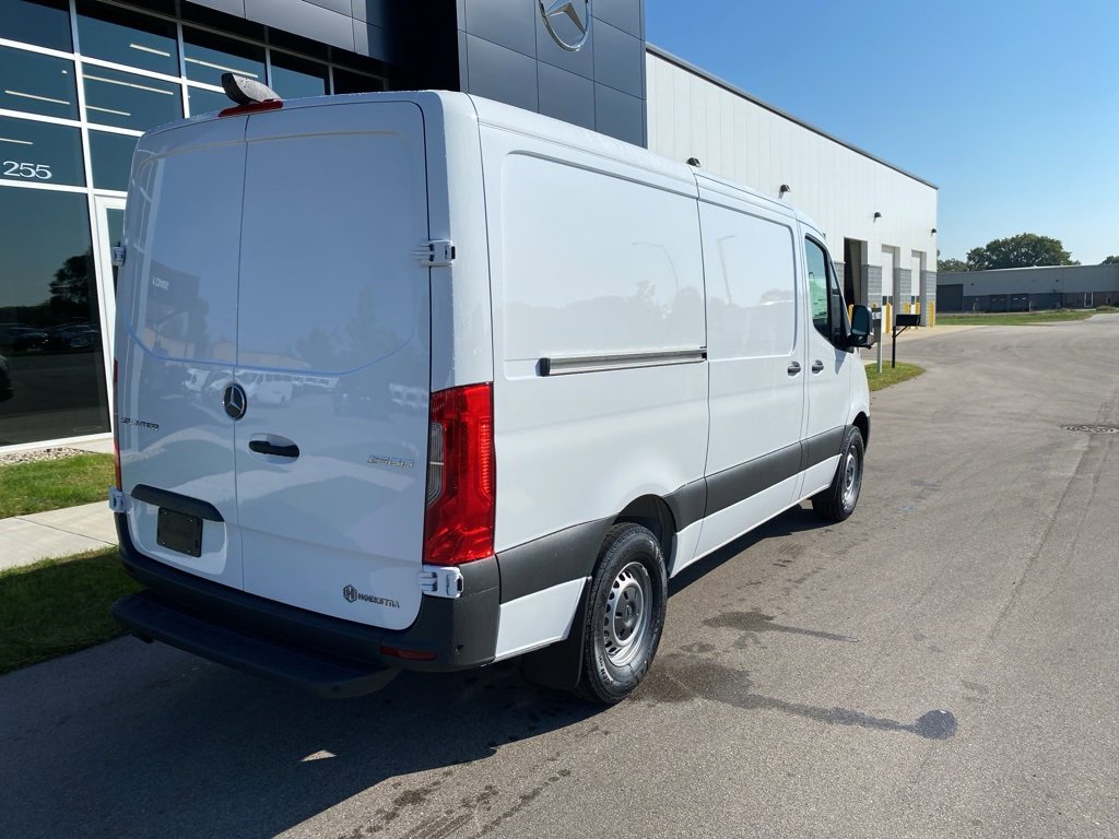 New 2026 Mercedes-Benz Sprinter 144 Cargo image 4