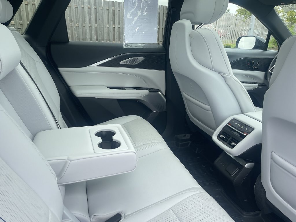 Certified 2024 Cadillac Lyriq Sport w/ LPO, Floor Liner Package AWD/4WD image 30