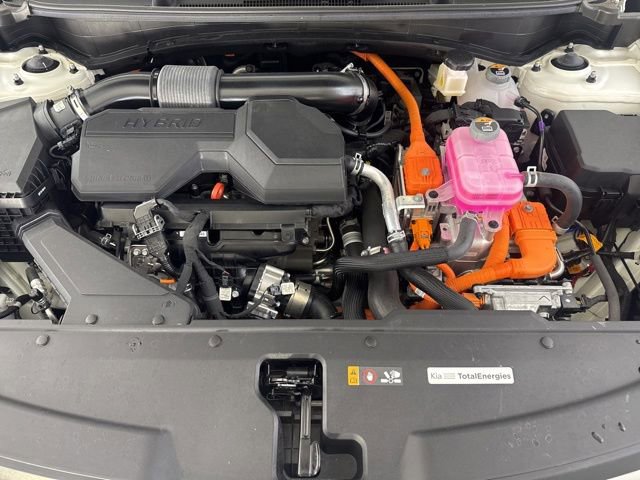 Certified 2025 Kia Sportage LX AWD/4WD image 29