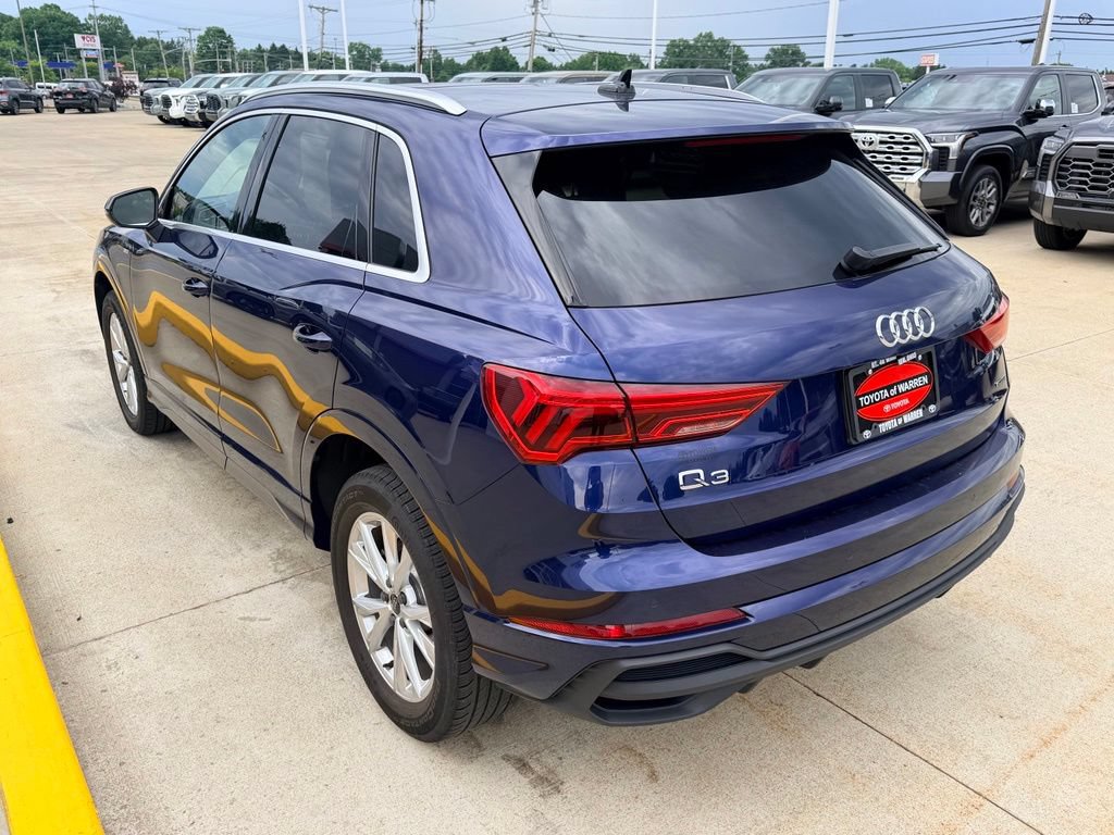 Used 2025 Audi Q3 2.0T Premium AWD/4WD image 7