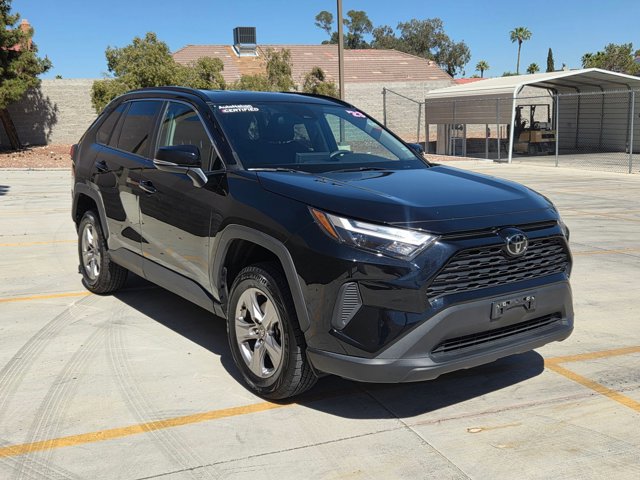 Used 2023 Toyota RAV4 XLE video 3