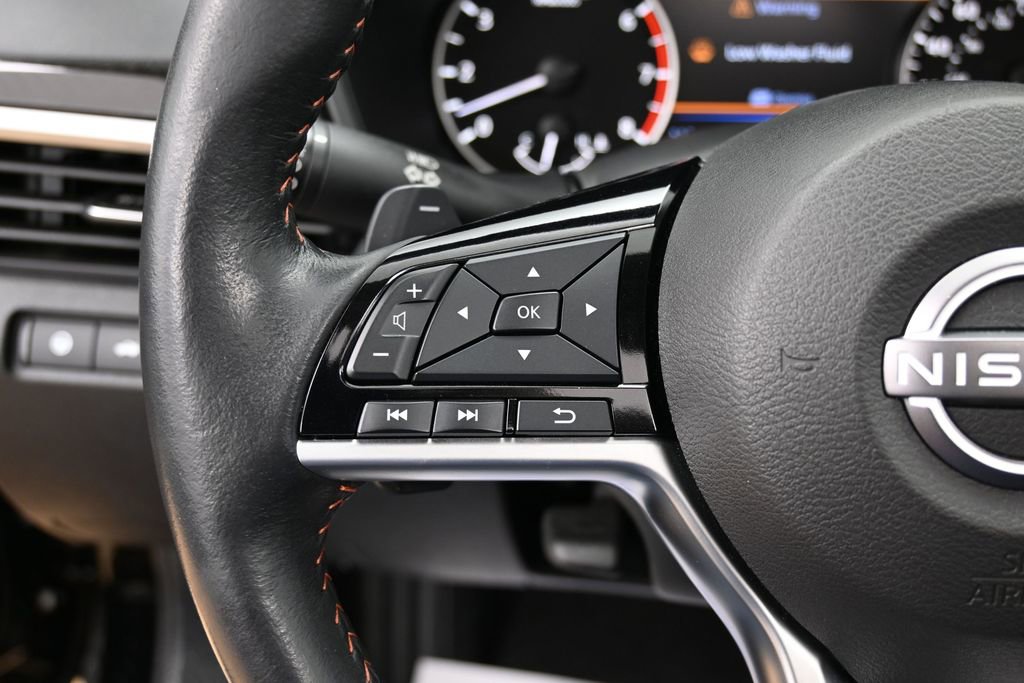 Used 2024 Nissan Altima 2.0 SR FWD image 19
