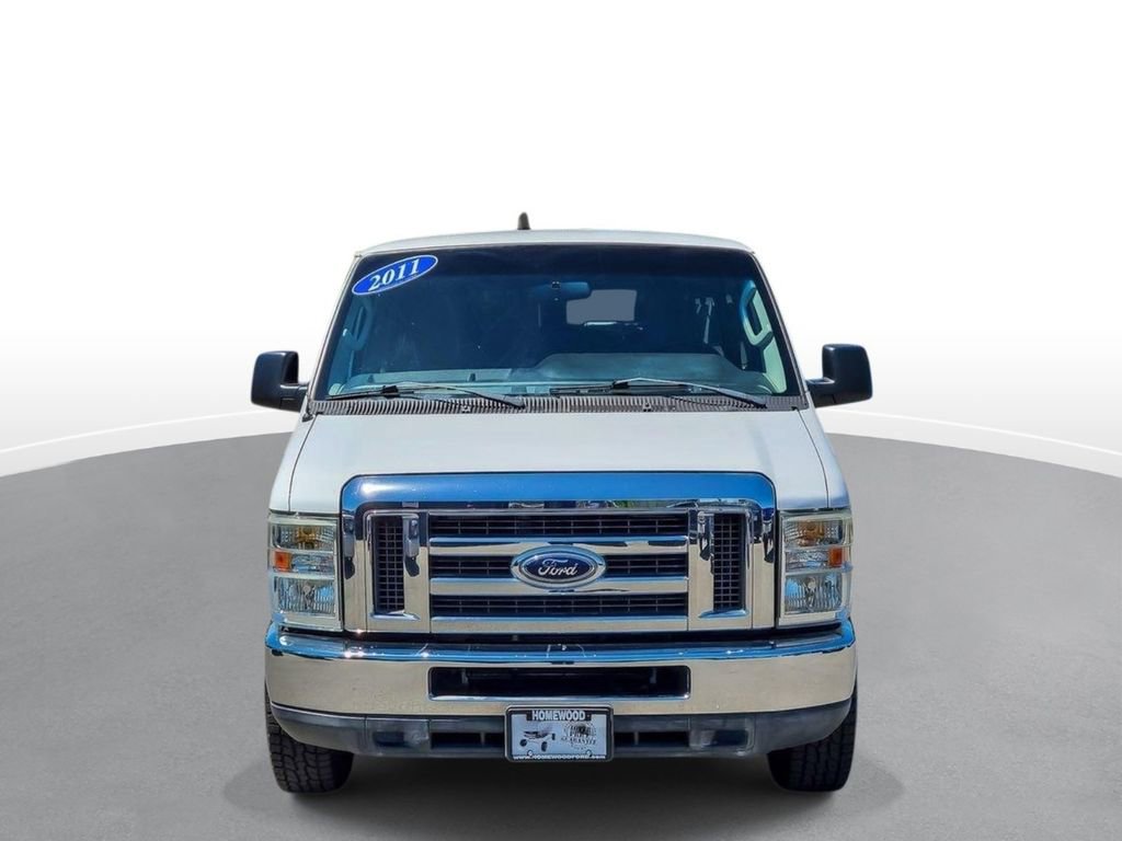 Used 2011 Ford E-350 and Econoline 350 XLT RWD image 3