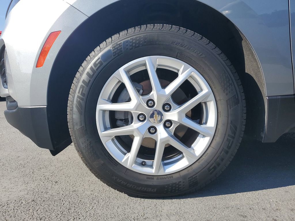 Used 2024 Chevrolet Equinox LT image 6