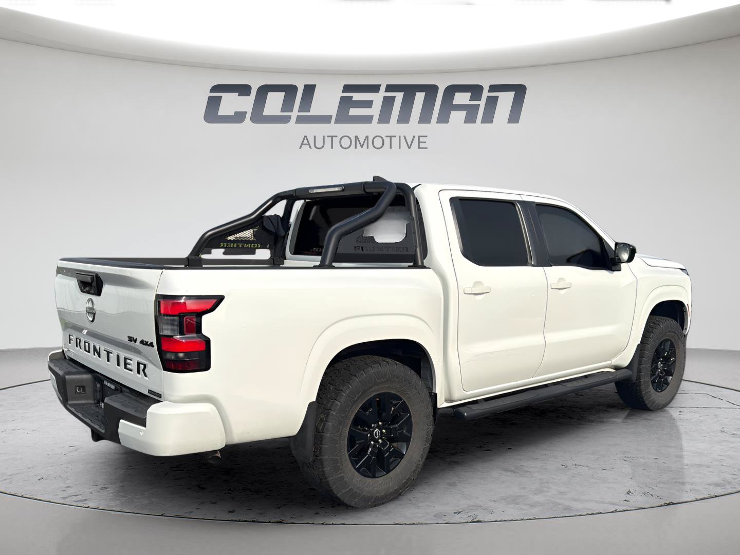 Used 2023 Nissan Frontier SV w/ Midnight Edition Package AWD/4WD image 10