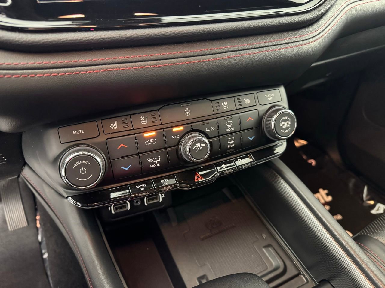 Used 2024 Dodge Durango R/T image 21