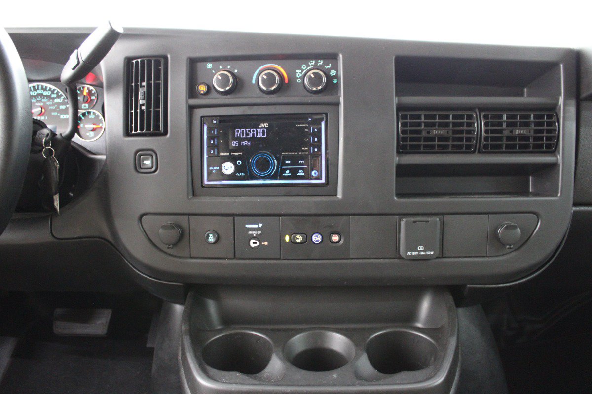 Used 2025 Chevrolet Express 2500 w/ Driver Convenience Package RWD image 22