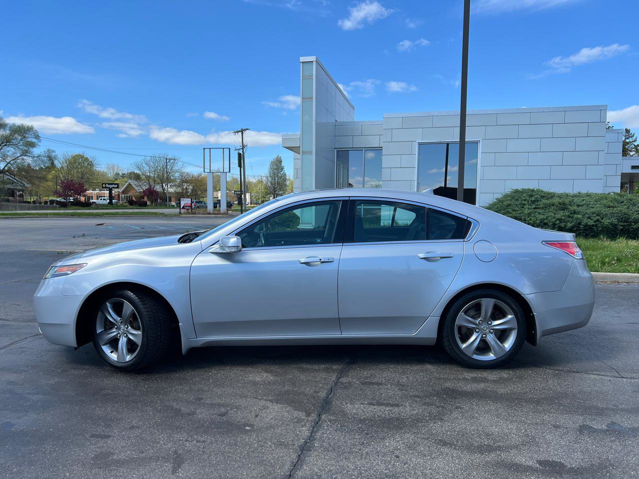 Used 2012 Acura TL SH-AWD image 3