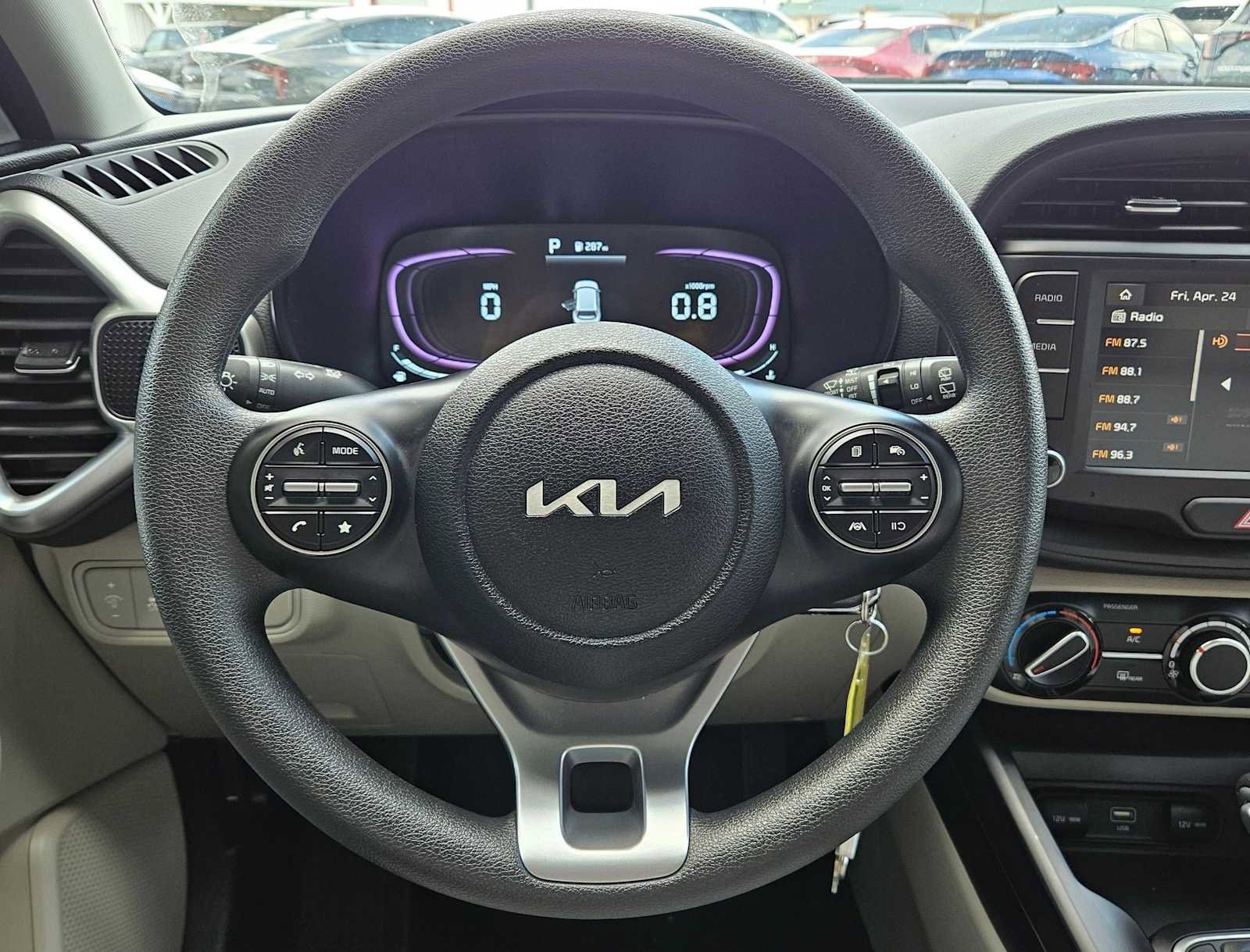 Certified 2025 Kia Soul LX FWD image 18