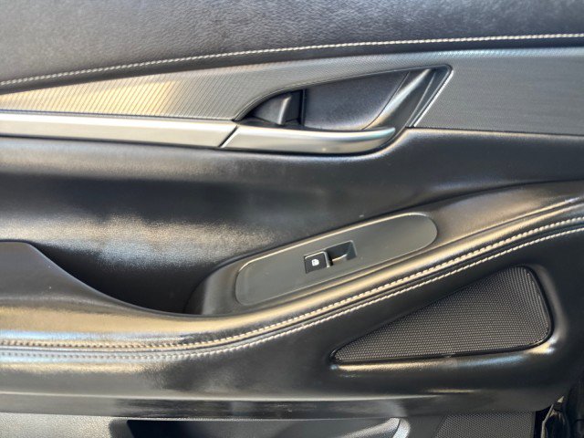 Used 2023 INFINITI QX60 Luxe w/ Cargo Package AWD/4WD image 7