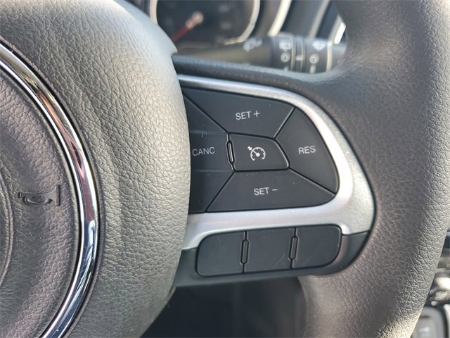 Used 2021 Jeep Compass Sport image 27