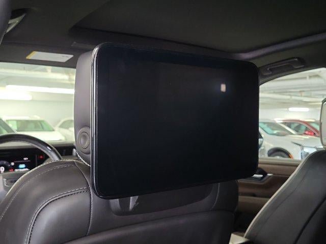 Used 2025 GMC Yukon Denali Ultimate w/ LPO, Floor Liner Package AWD/4WD image 14